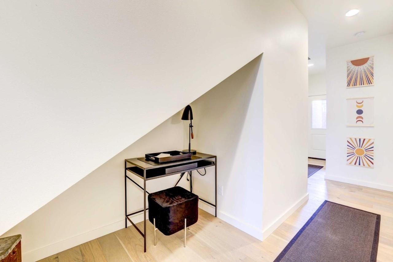 Beautiful Townhome - Steps To Downtown Boise! ภายนอก รูปภาพ