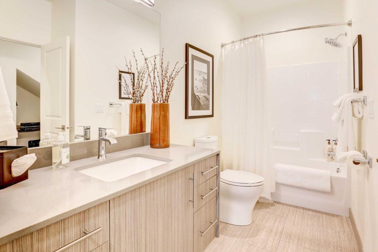 Beautiful Townhome - Steps To Downtown Boise! ภายนอก รูปภาพ